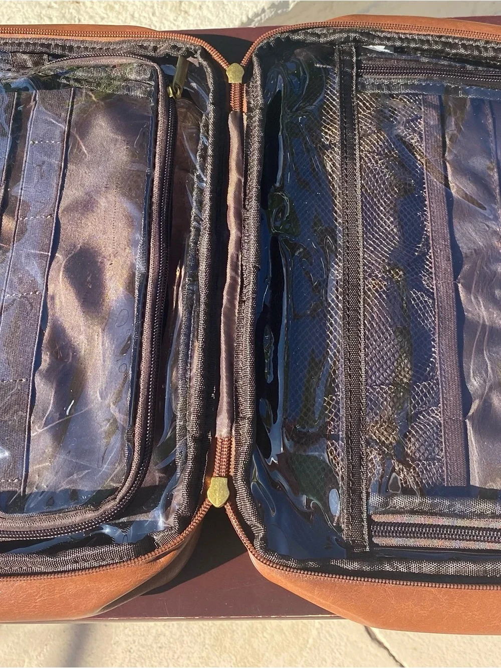 Men's Brien Leather Travel Case